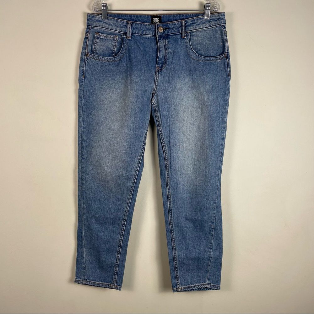 BDG‎ Urban Outfitters Relaxed Twisted Seam Medium Wash Jeans size 31